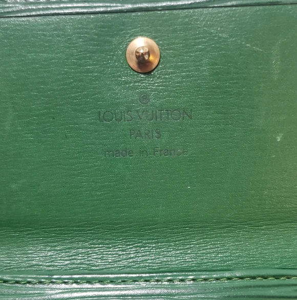 Louis Vuitton Epi Trifold Leather Wallet - Picture 6 of 12